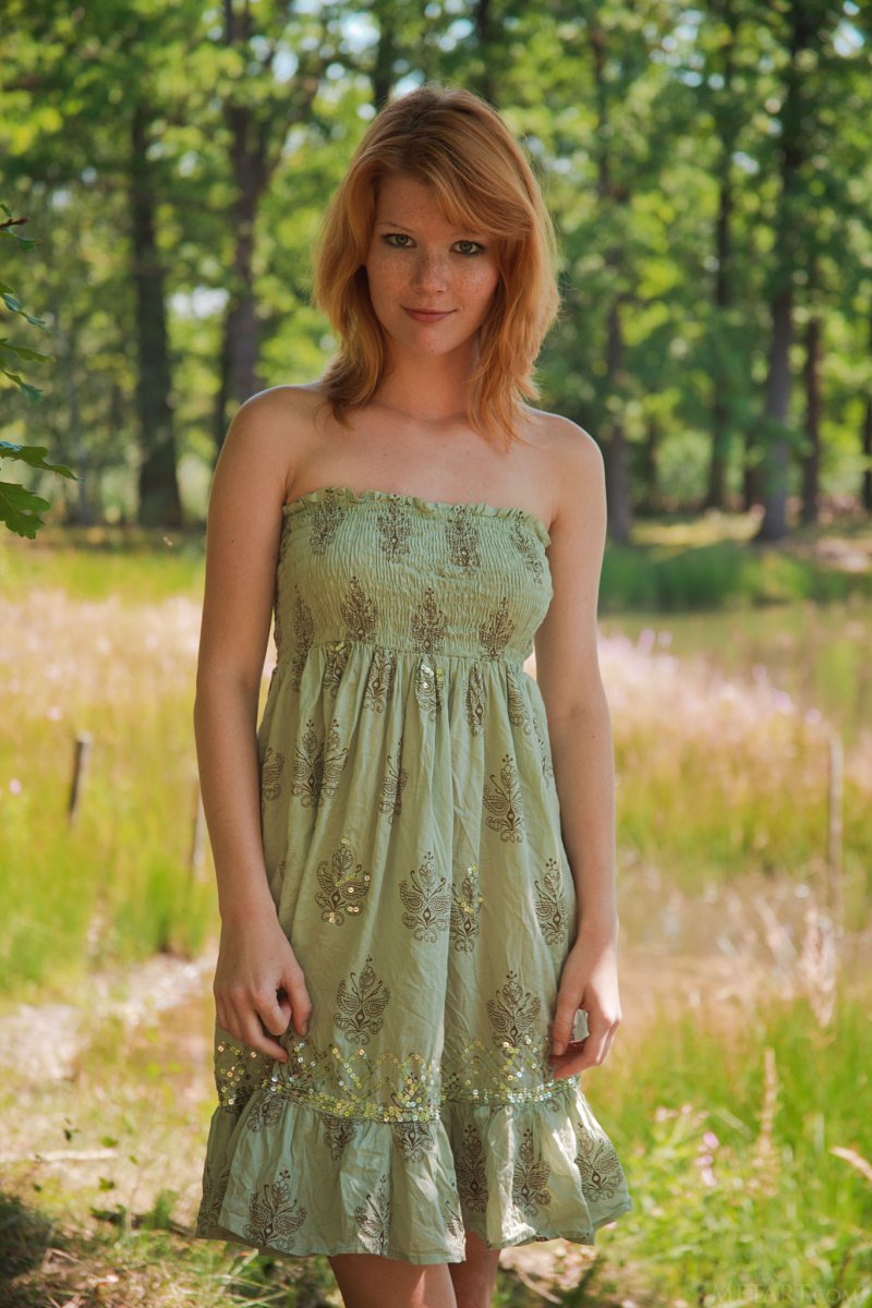 Аллочка, 20 лет, 0 размер груди